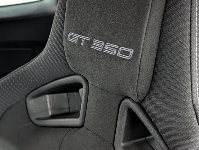 Used 2018 Ford Mustang Shelby GT350 w/ Electronics Package RWD image 18