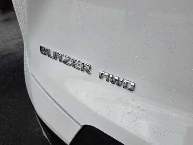 Certified 2023 Chevrolet Blazer LT w/ Convenience Package AWD/4WD image 10