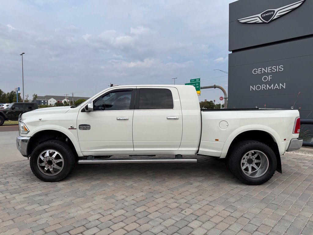Used 2018 RAM 3500 Laramie Longhorn AWD/4WD image 2