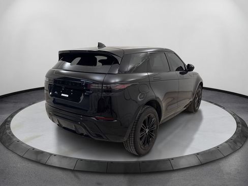 Used 2024 Land Rover Range Rover Evoque Dynamic SE AWD/4WD image 5