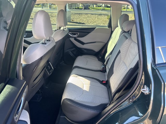 Used 2022 Subaru Forester Premium w/ Popular Package #1 AWD/4WD image 17