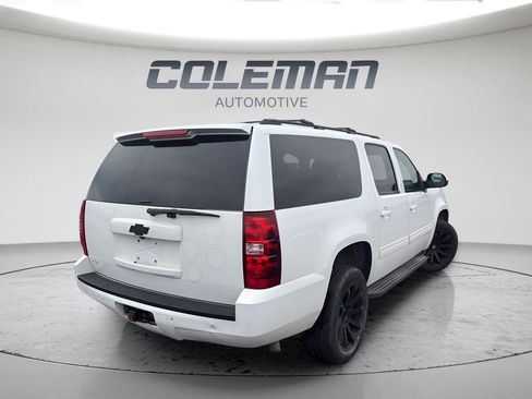 Used 2014 Chevrolet Suburban LT image 5