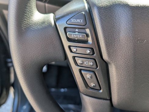 Certified 2024 Nissan Frontier SV w/ Technology Package image 28