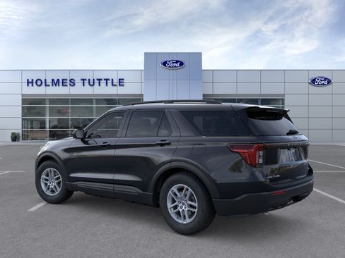 New 2026 Ford Explorer Active AWD/4WD image 4