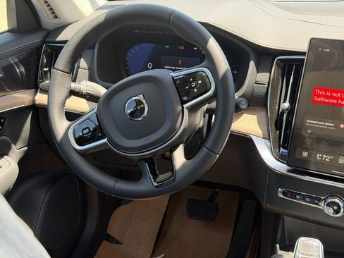 New 2026 Volvo XC90 T8 Plus w/ Protection Package AWD/4WD image 7
