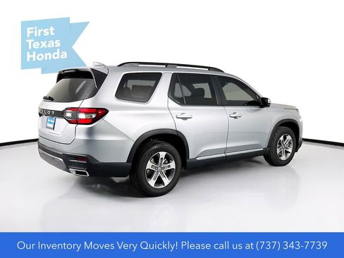 New 2026 Honda Pilot EX-L image 8