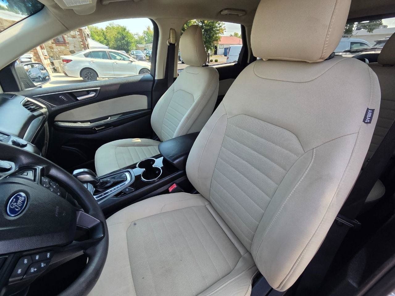 Used 2016 Ford Edge SE FWD image 13