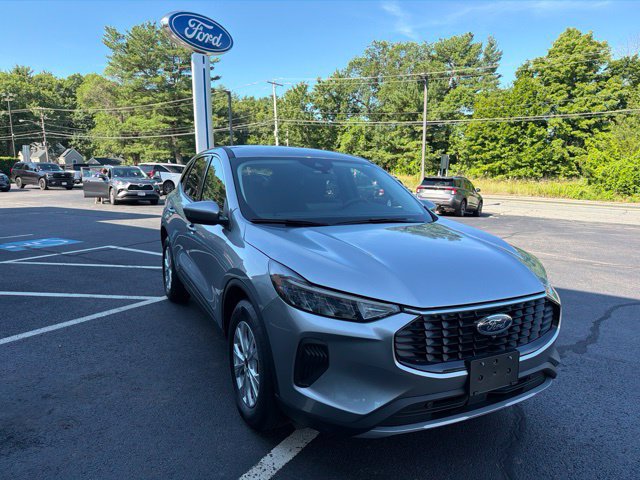 Used 2023 Ford Escape Active w/ Tech Pack #2 AWD/4WD image 7
