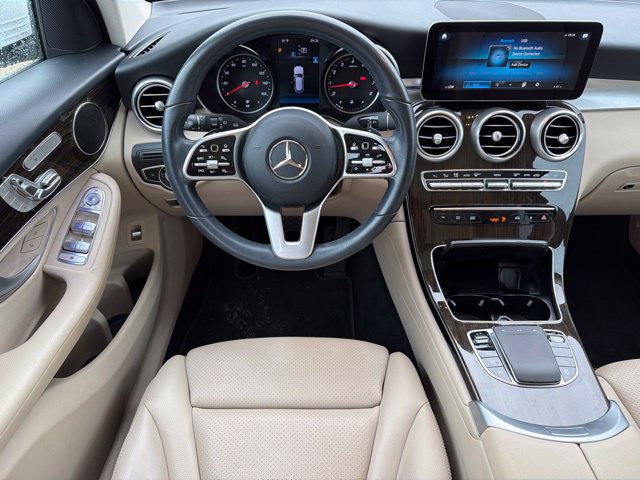 Used 2022 Mercedes-Benz GLC 300 image 17