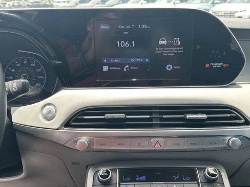 Certified 2021 Hyundai Palisade SEL FWD image 17