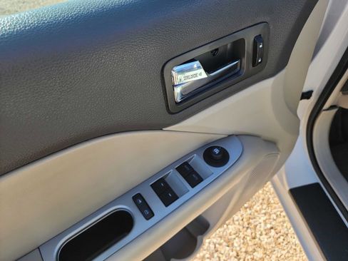Used 2012 Ford Fusion SEL FWD image 14