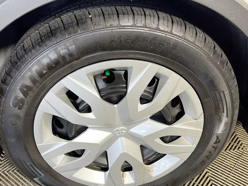 Used 2021 Toyota C-HR LE image 14