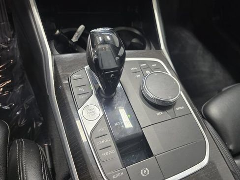 Used 2020 BMW 330i xDrive Sedan AWD/4WD image 18