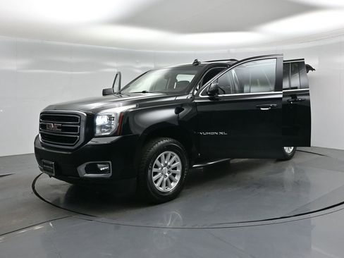 Used 2019 GMC Yukon XL SLT w/ Open Road Package image 28