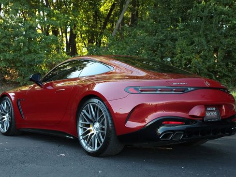 Used 2025 Mercedes-Benz AMG GT 55 image 2