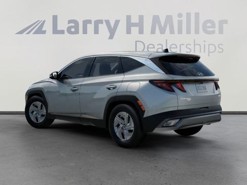 New 2026 Hyundai Tucson Blue SE FWD image 5