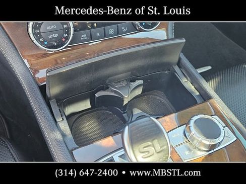 Used 2013 Mercedes-Benz SL 550 image 16