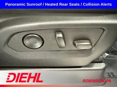 Used 2023 Chevrolet Tahoe Z71 AWD/4WD image 16