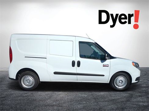 Used 2022 RAM ProMaster City Tradesman image 2