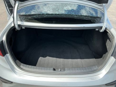 Used 2019 Kia Forte LXS FWD image 23