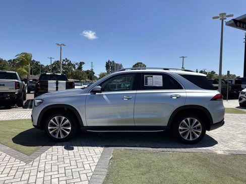Certified 2022 Mercedes-Benz GLE 450 4MATIC w/ Premium Package image 2
