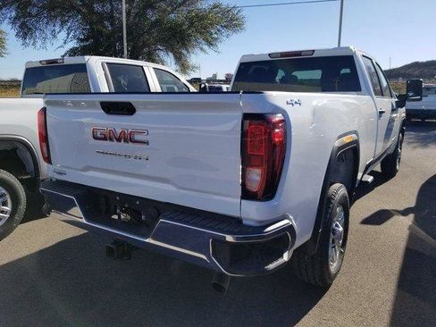 New 2026 GMC Sierra 2500 Pro w/ Convenience Package image 5
