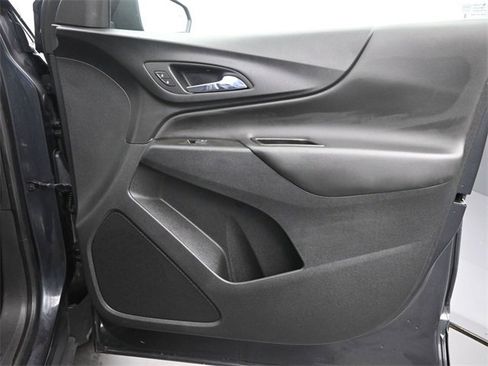 Used 2022 Chevrolet Equinox LT image 20