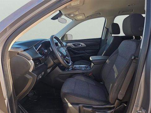 Used 2019 Chevrolet Traverse LS image 12