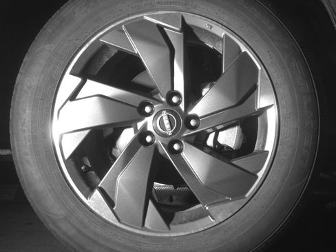 Used 2025 Nissan Rogue SV FWD image 13
