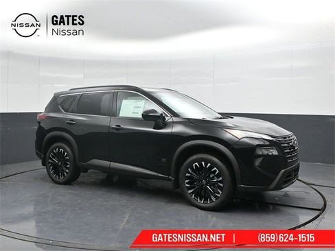 New 2026 Nissan Rogue SV image 4