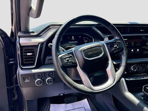 Used 2023 GMC Sierra 1500 Denali AWD/4WD image 8