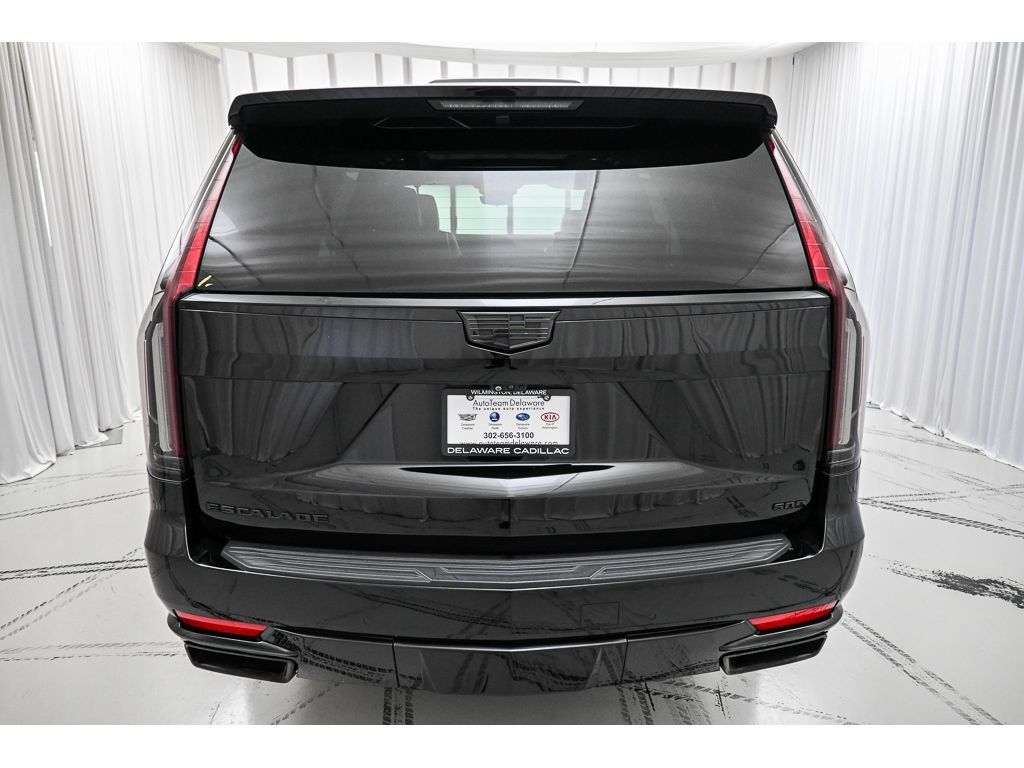 Used 2021 Cadillac Escalade Sport w/ Driver Assist Tech Package AWD/4WD image 6