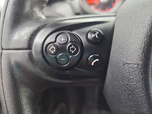 Used 2014 MINI Cooper Roadster FWD image 19