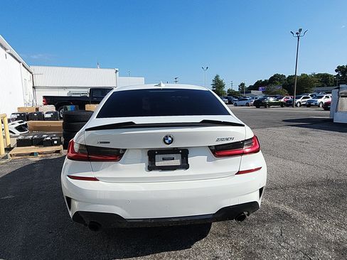 Used 2021 BMW 330i xDrive Sedan w/ M Sport Package AWD/4WD image 4