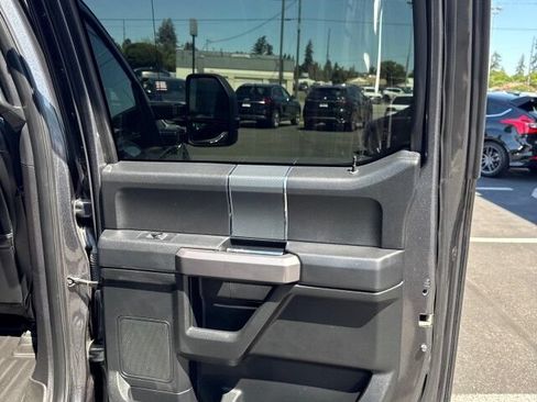 Used 2018 Ford F150 XLT w/ Equipment Group 302A Luxury AWD/4WD image 15