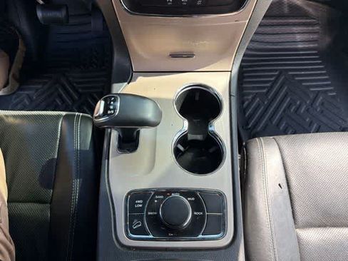 Used 2015 Jeep Grand Cherokee Limited w/ Luxury Group II AWD/4WD image 25