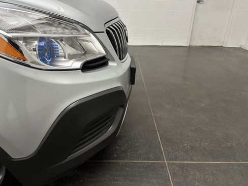 Used 2014 Buick Encore FWD image 2