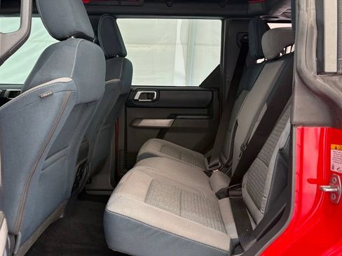 Used 2023 Ford Bronco Outer Banks AWD/4WD image 19