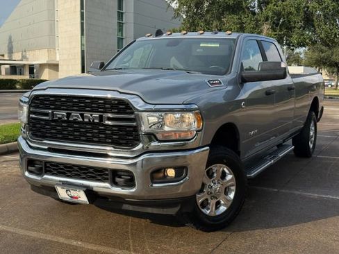 Used 2022 RAM 3500 Big Horn w/ Level A Equipment Group image 2