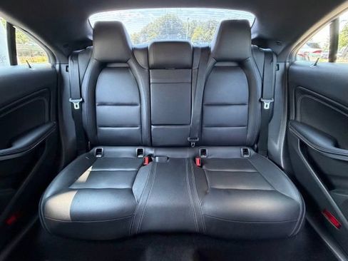 Used 2017 Mercedes-Benz CLA 250 4MATIC image 14