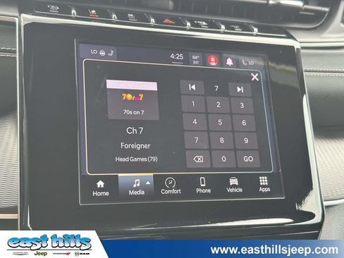 Used 2023 Jeep Grand Cherokee Altitude AWD/4WD image 41