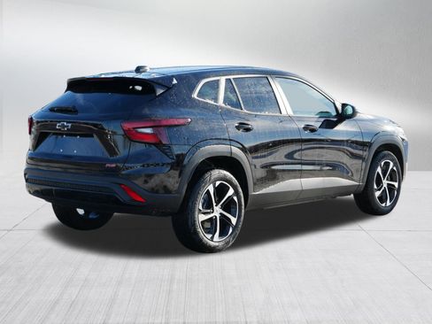 New 2026 Chevrolet Trax RS w/ Sunroof Package image 5