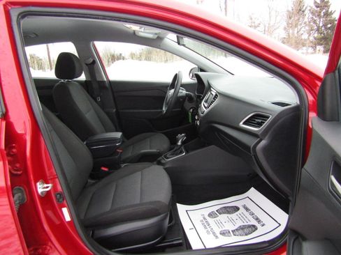Used 2022 Hyundai Accent SE image 26
