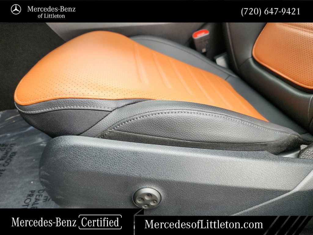 Certified 2025 Mercedes-Benz GLC 300 4MATIC image 28