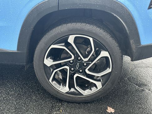 Certified 2024 Chevrolet Trax RS w/ Driver Confidence Package image 20