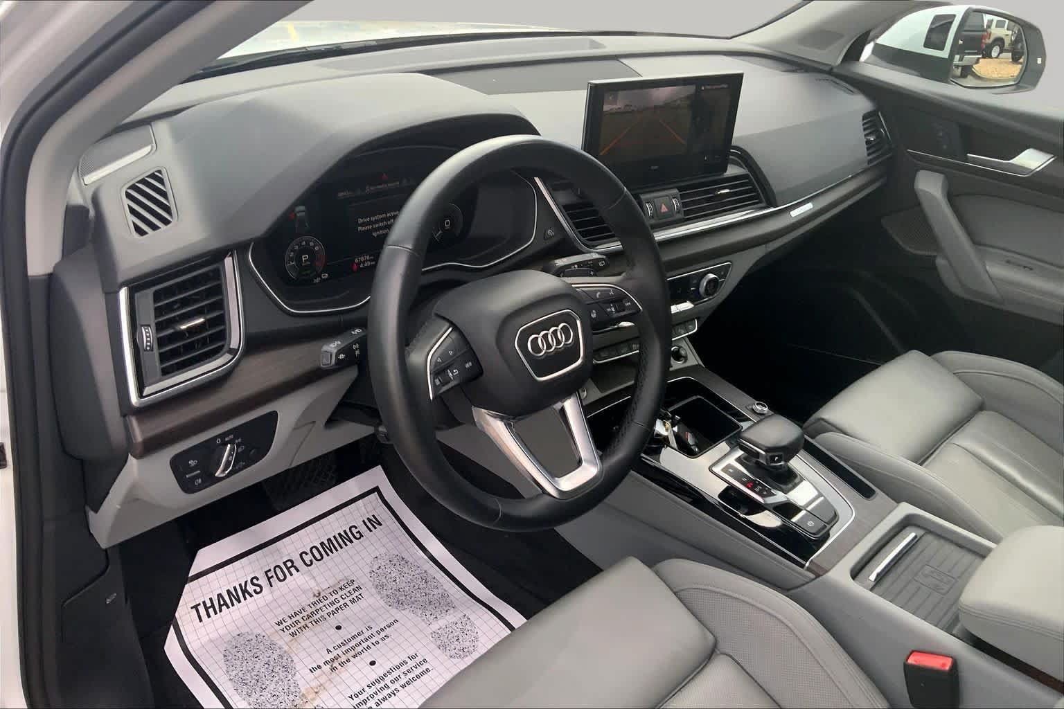 Used 2021 Audi Q5 e Premium Plus w/ Premium Plus Package AWD/4WD image 18