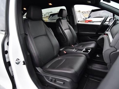 Certified 2024 Honda Odyssey Sport image 22