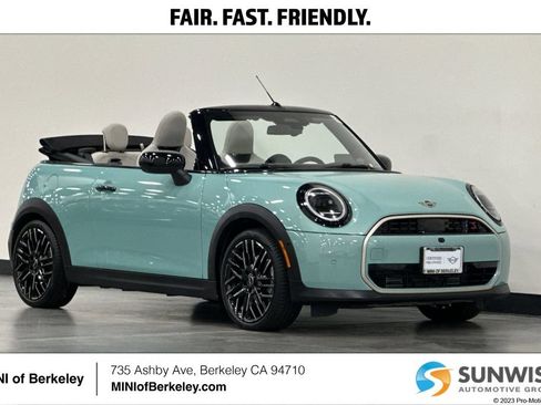 Used 2025 MINI Cooper S FWD image 1