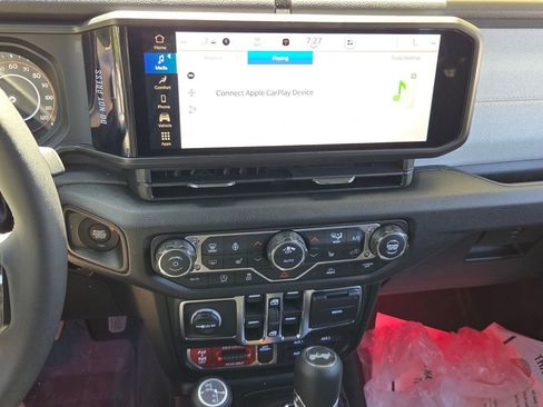 New 2026 Jeep Wrangler Willys AWD/4WD image 17