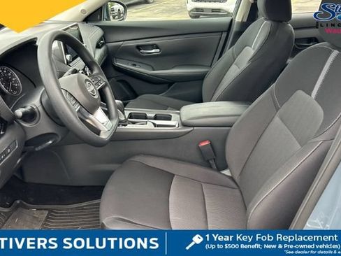 Used 2025 Nissan Sentra SV FWD image 6